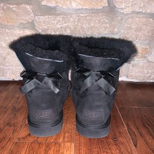 UGG Mini Bailey Bow II boots, black, size 11